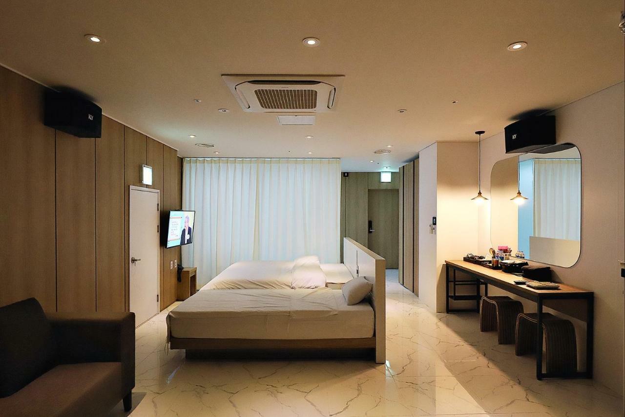Biennale Hotel Gwangju Metropolitan City Eksteriør billede